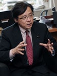 写真・井上