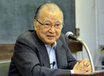 写真・不破哲三（社会科学研究所所長）